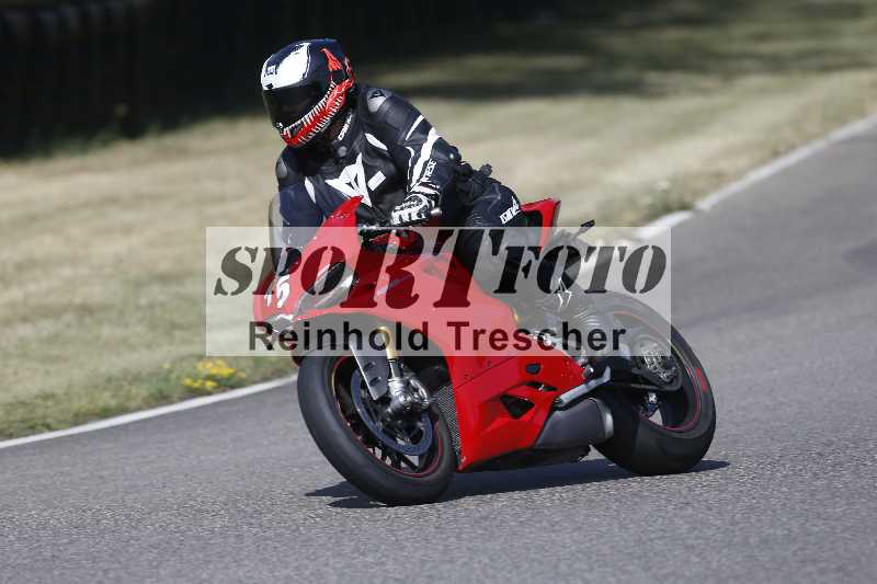 /21 17.06.2026  Ducati Schweiz Track Warmup ADR/Gruppe blau/15